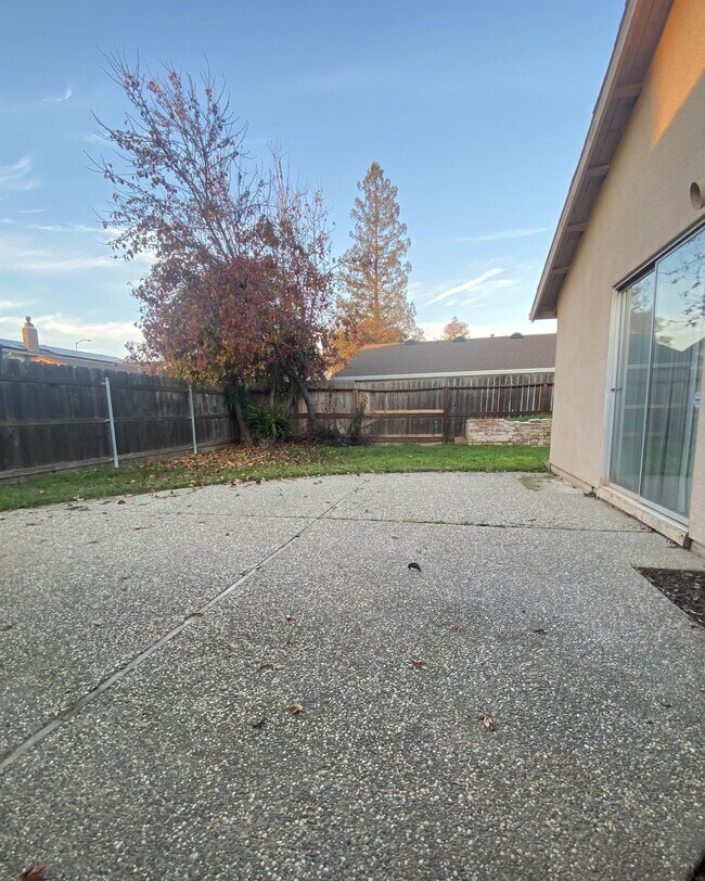 Building Photo - 1255 Johnson Ave