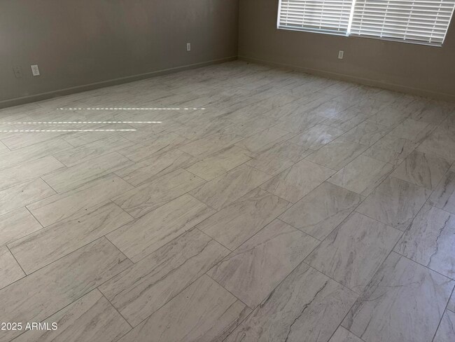 Building Photo - 6827 W Citrus Way