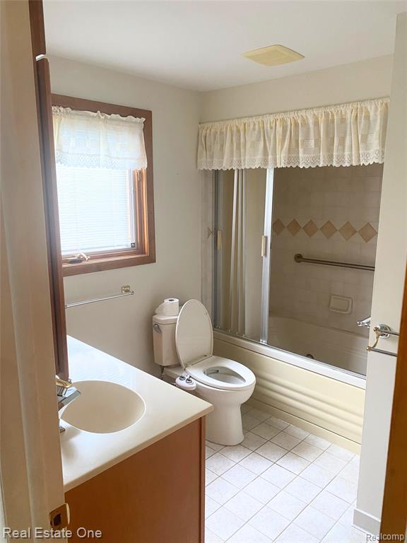 Building Photo - 14147 Barbara St