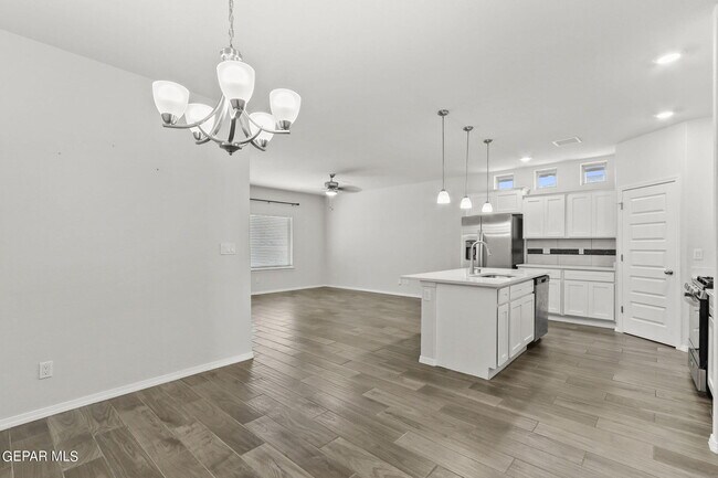 Building Photo - 7352 Frostline Pl