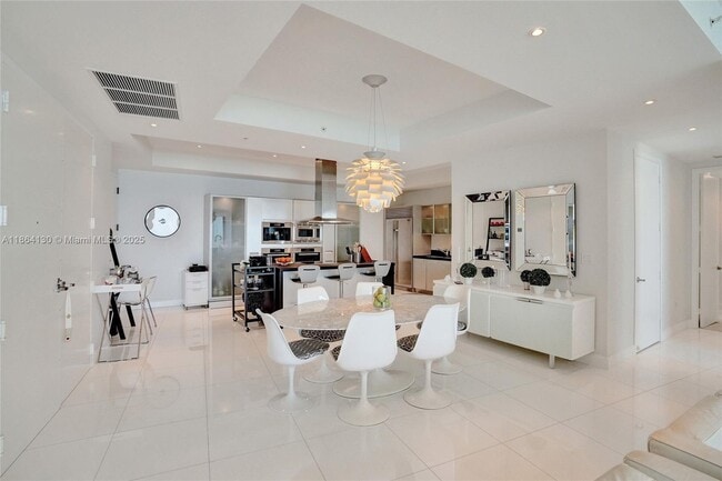 Building Photo - 18201 Collins Ave