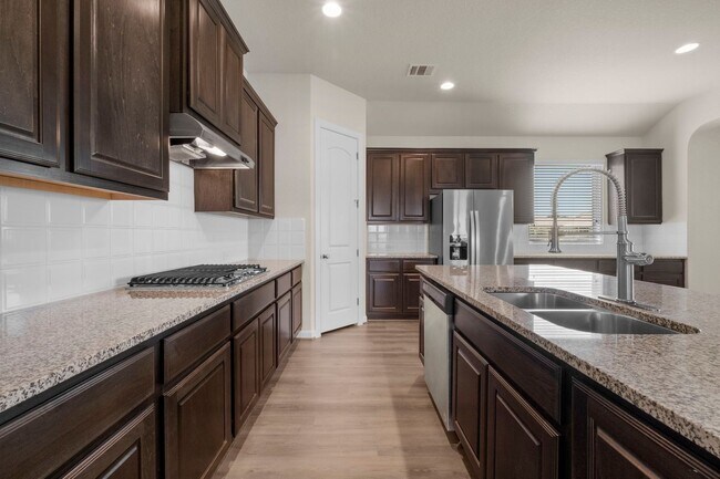 Building Photo - Mason Valley