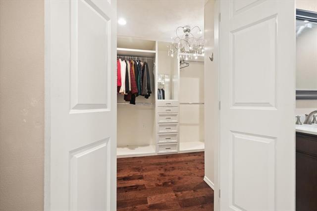 Building Photo - 2123 Wilson Dr