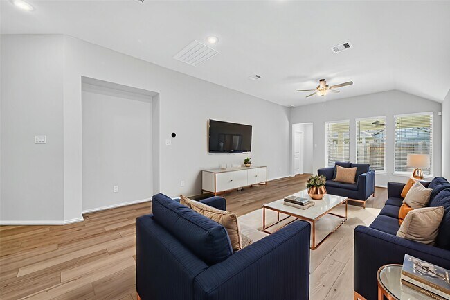 Building Photo - 8915 Field Daisy Ct