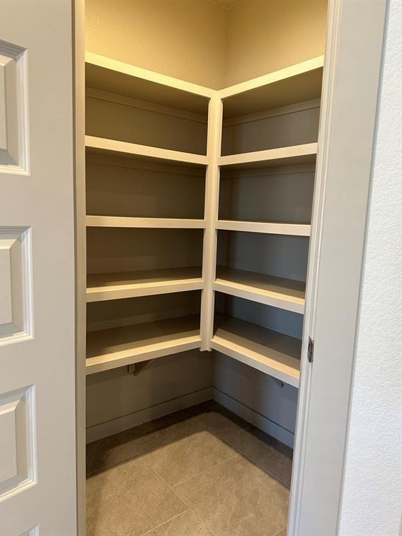 Building Photo - 13919 Red River Dr