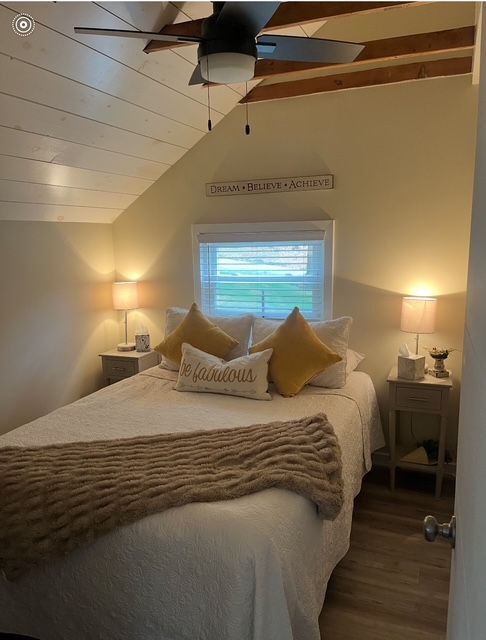 Building Photo - 880 W Wakefield Blvd