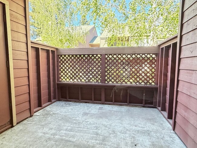 Building Photo - Deluxe Condo-2BR / 2BA near Santana Row/Santa Clara Valley Medical Center