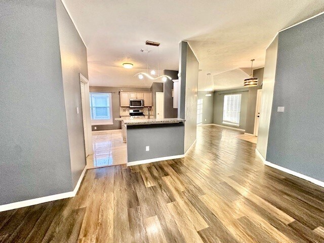 Building Photo - 15318 Geral Ln