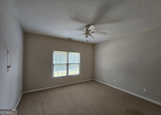 Building Photo - 7235 Thoreau Cir