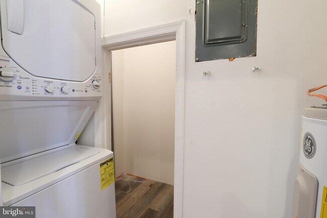 Building Photo - 2721 13th St NW