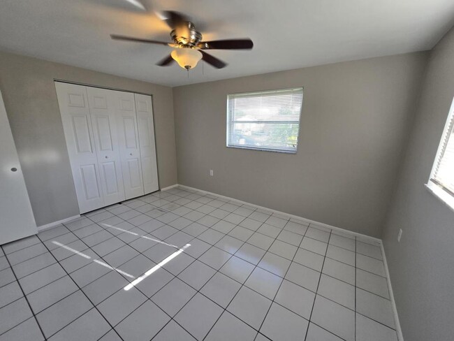 Building Photo - 3614 Harvard Dr