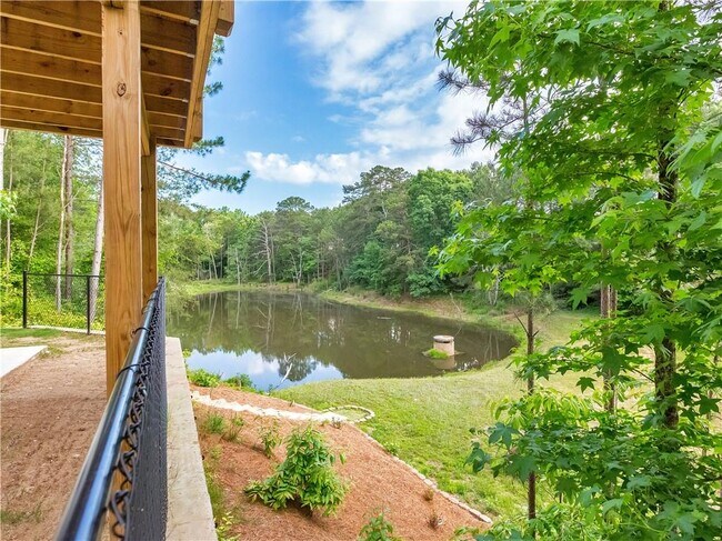 Building Photo - 336 Nobleman Way