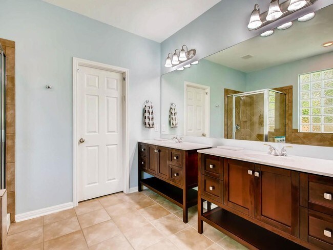 Building Photo - 10217 Medinah Greens Dr