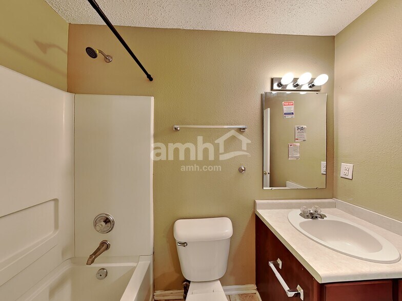 Building Photo - 14444 Orange Blossom Trl