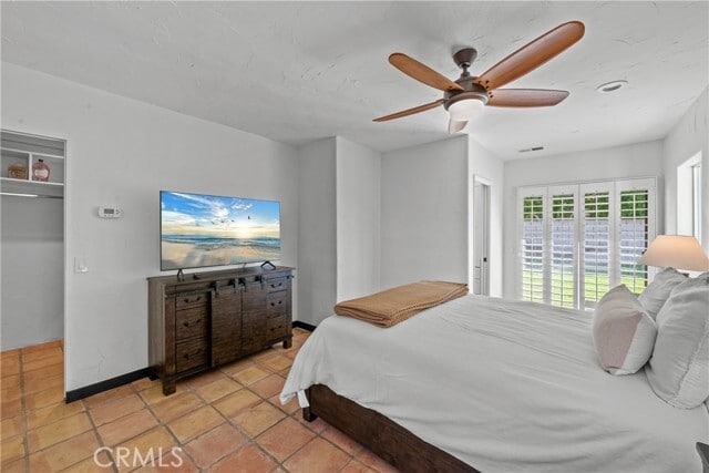 Building Photo - 642 S Mountain View Dr