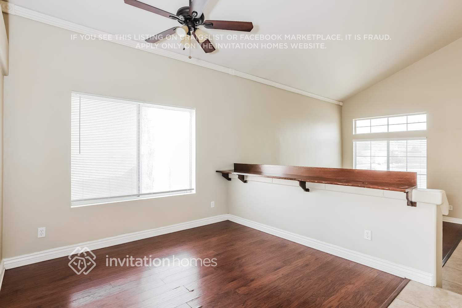 Building Photo - 10901 Hayward Ave