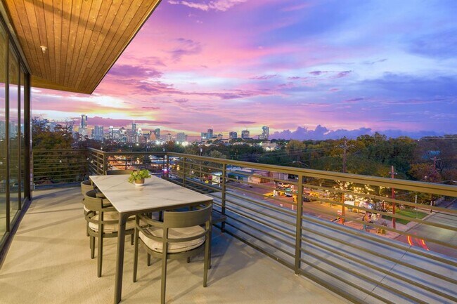 Building Photo - 1600 S 1st St