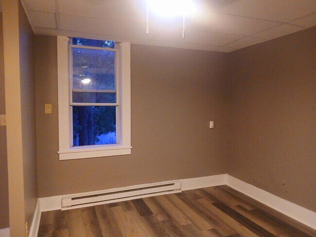 Building Photo - 321 Grant St