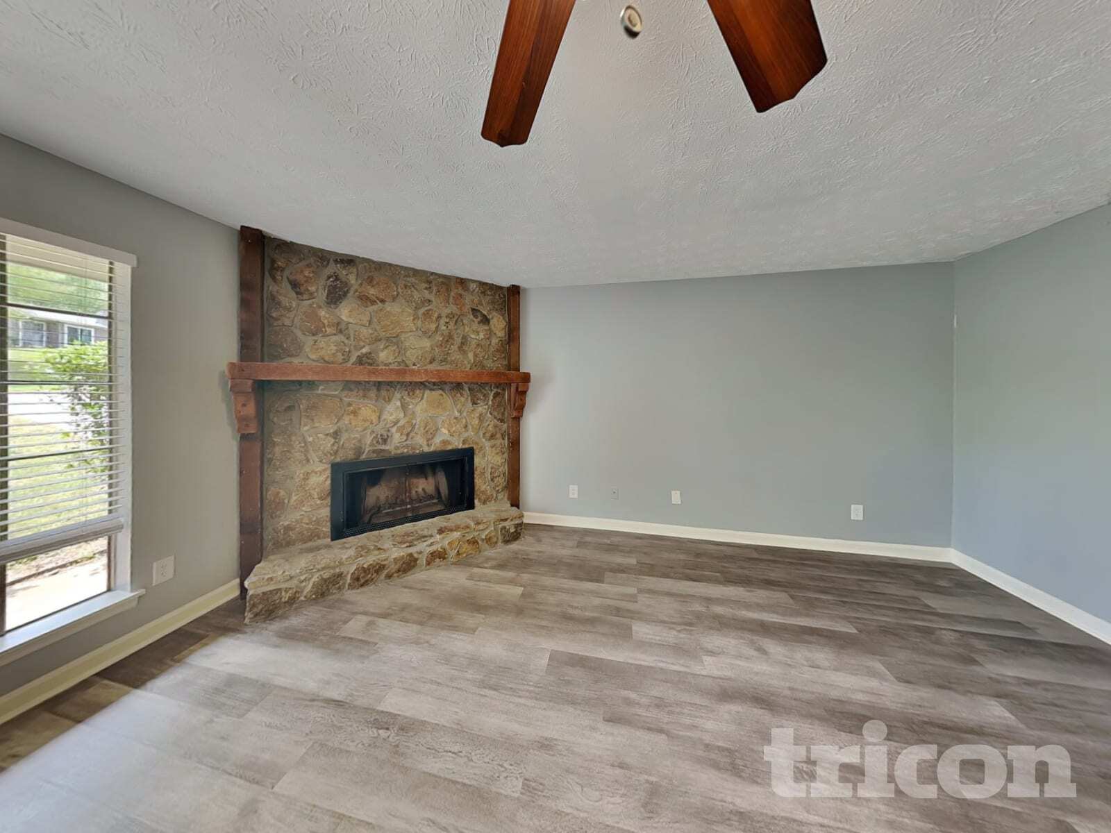 Building Photo - 1370 High Country Ct