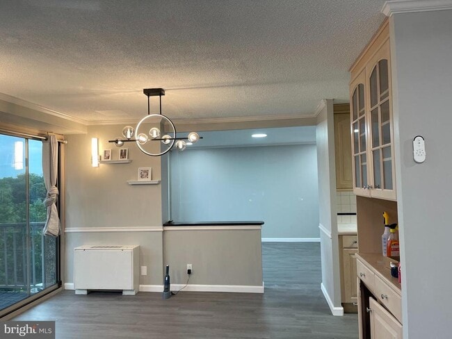 Building Photo - 1001 City Ave