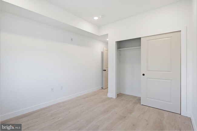 Building Photo - 2326 N 16th St