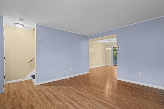 Building Photo - 61 Kathy Dr