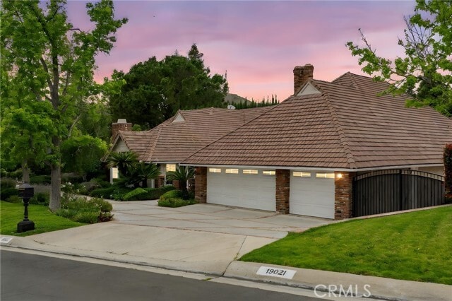 Building Photo - 19021 Canyon Dr