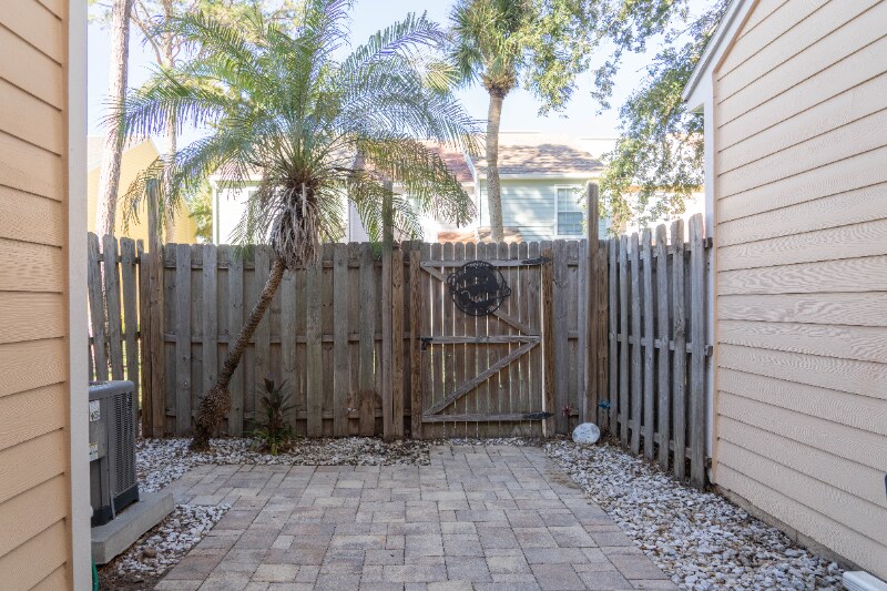 Building Photo - 3312 W Wyoming Cir