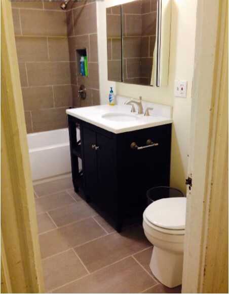 Building Photo - 65 Hillside St