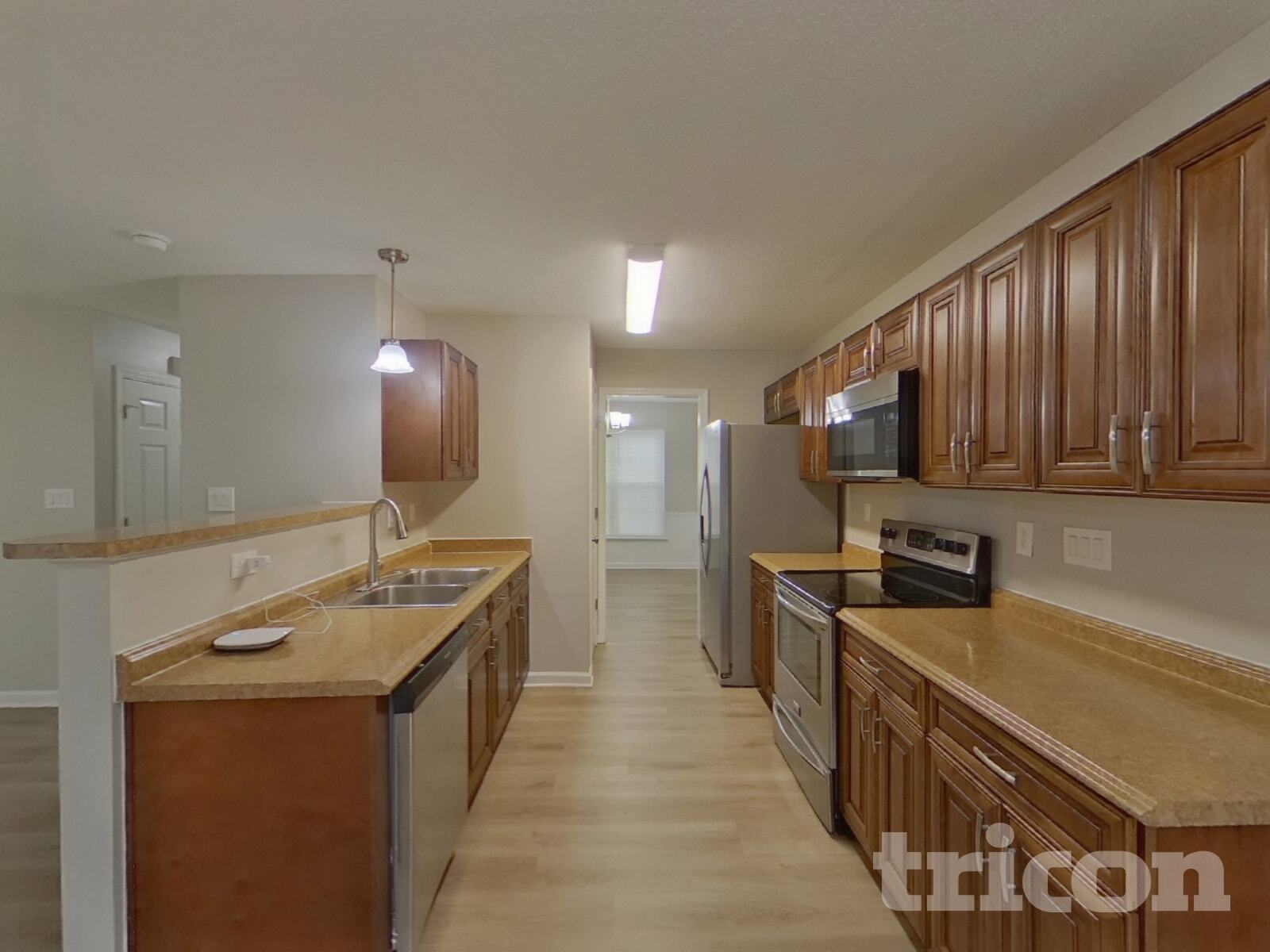 Building Photo - 701 Barbee Farm Dr