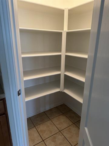 Building Photo - 2820 Cascade Cove Dr