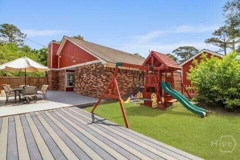 Building Photo - 127 Forest Ridge Dr