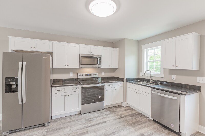 Building Photo - 3306 Chattanooga Rd