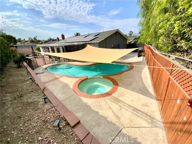 Building Photo - 143 S Pintado Dr
