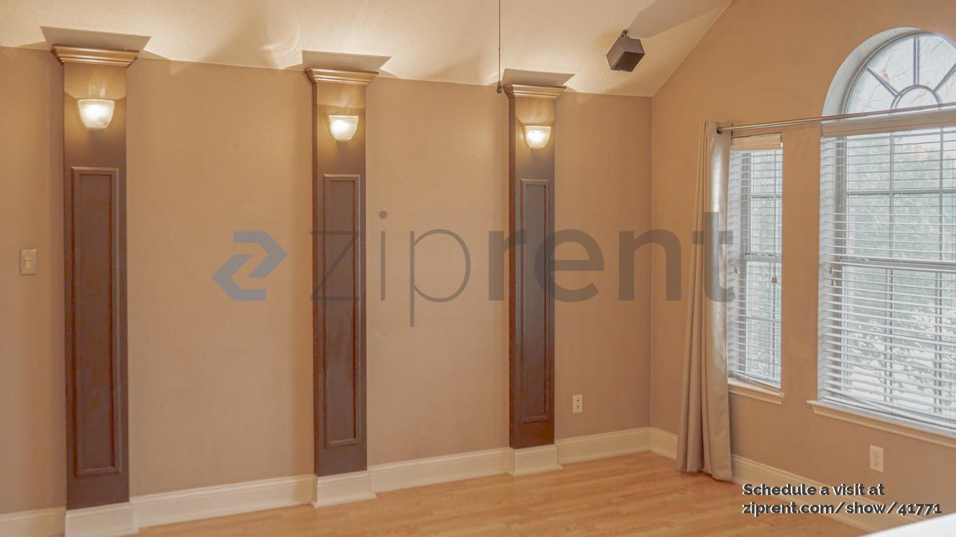 Building Photo - 5800 Pine Ridge Blvd