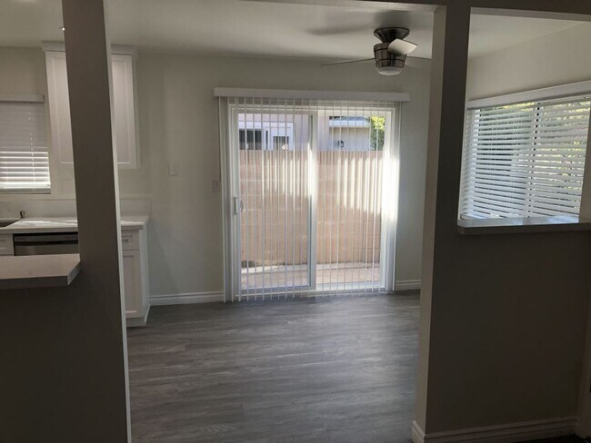 Building Photo - 1930 E Kirkwood Ave