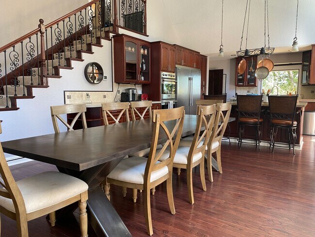 Building Photo - Epic REA - Beautiful Hilltop View Home in Circle Oaks, Napa (mostly Furnished)