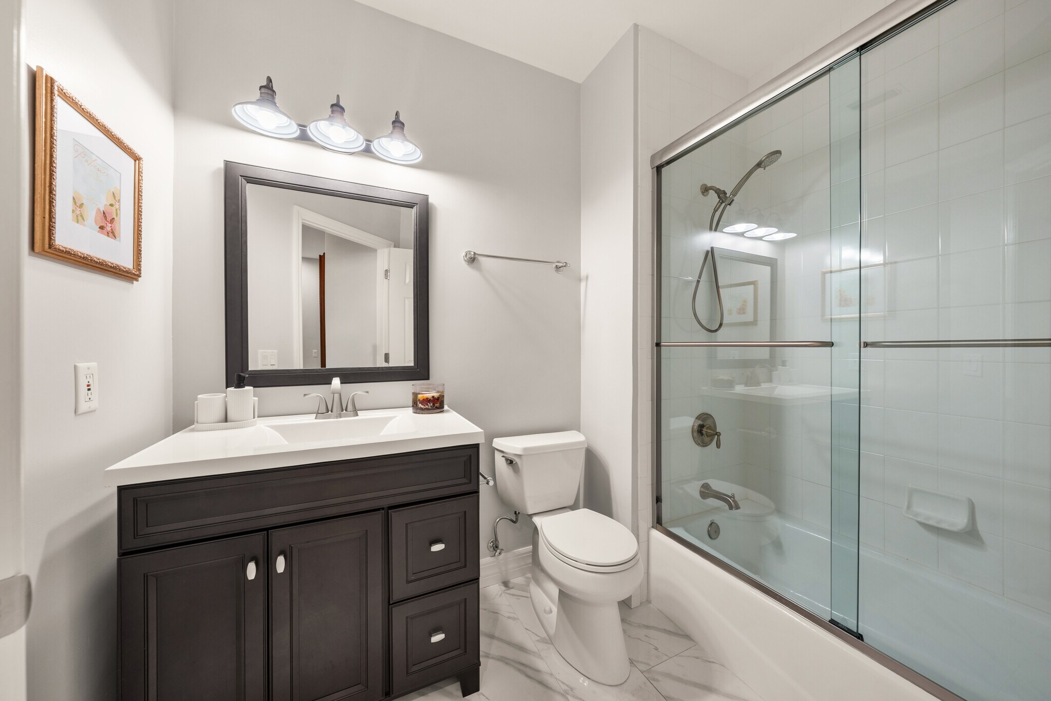 Building Photo - 8310 Big Acorn Cir