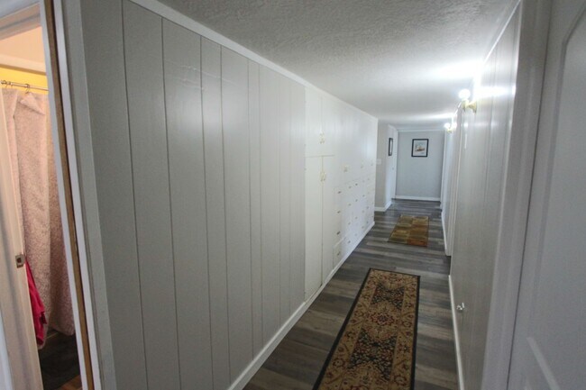 Building Photo - 419 S 100 E