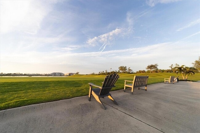 Building Photo - 14201 Heritage Landing Blvd