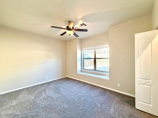 Building Photo - 11145 Eleanor Coldwell Ln