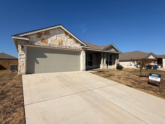 Building Photo - NEW IN MANAGEMENT - AVAILABLE NOW!