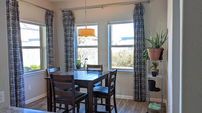 Dining area - 16520 Moonlit Path