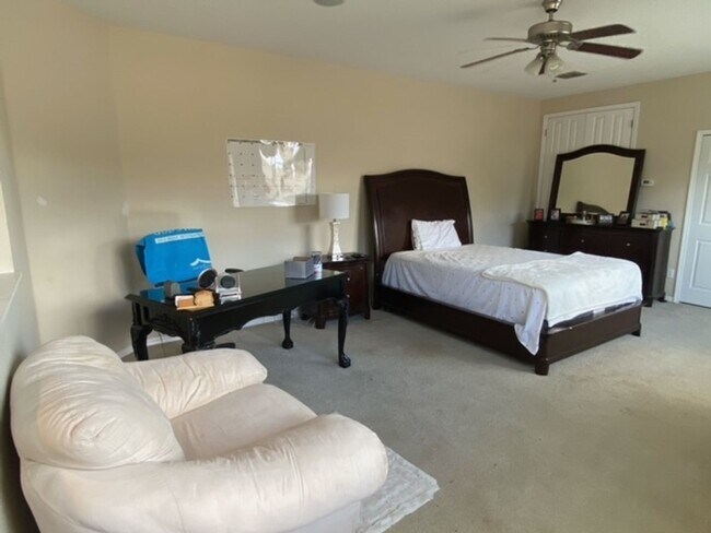 Building Photo - Beautiful 4 Bedroom 3 Bath Home in Ocoee