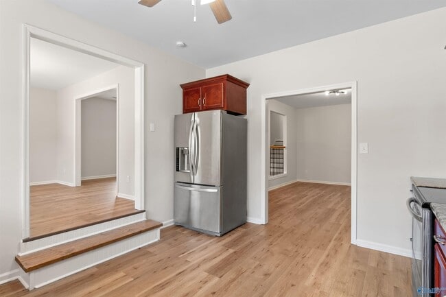 Building Photo - 285 Ruby Dr