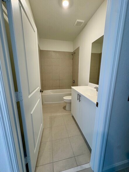 Building Photo - 35631 SW 178th Pl