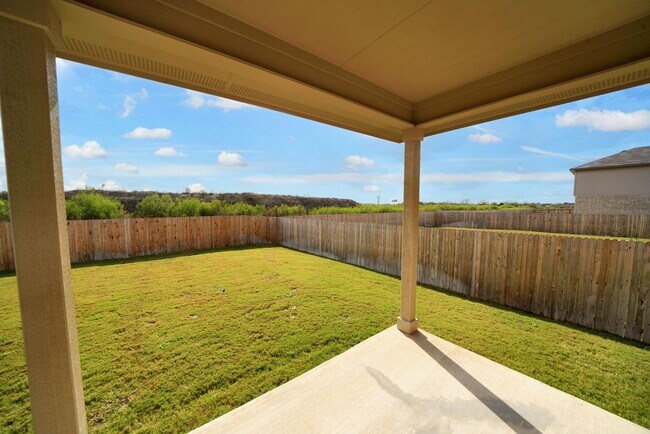 Building Photo - Stunning New Cibolo Home Now Available in Steel Creek - Realtor Commission: $500