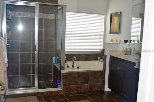 Building Photo - 13636 Canopus Dr