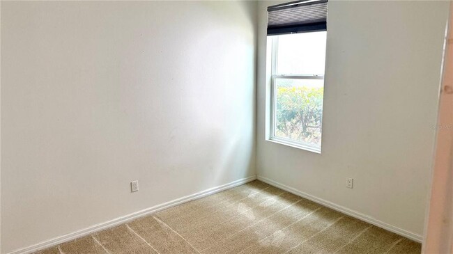 Building Photo - 4890 Palmetto Park Dr