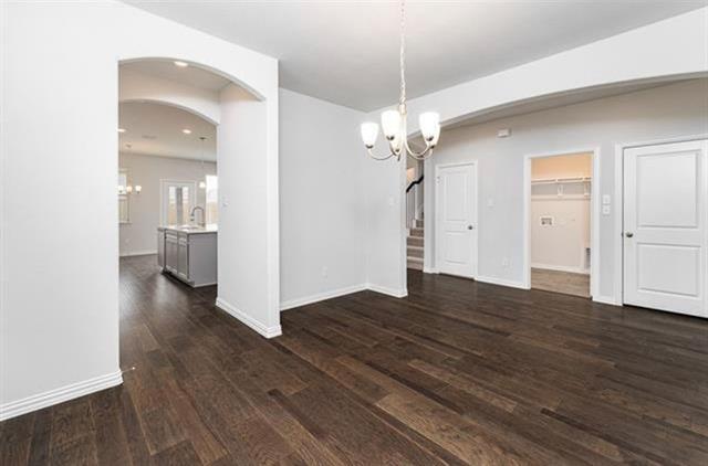 Building Photo - 3010 Teak Dr